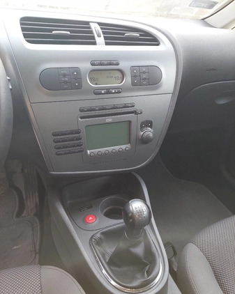 Seat Leon cena 13500 przebieg: 260000, rok produkcji 2008 z Poznań małe 56